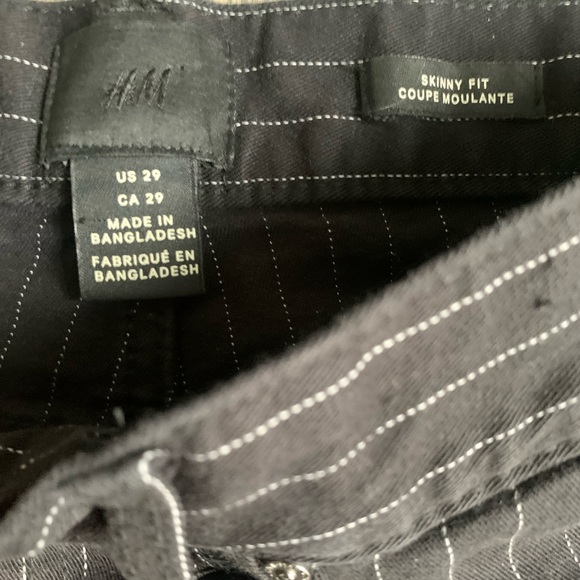 H&M Pants💜⛄️🎄❄️🎁 - Picture 3 of 5